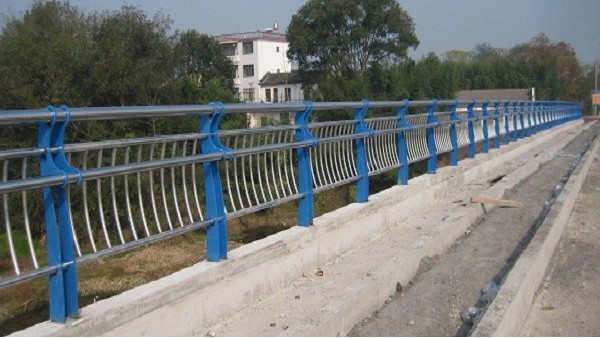 桥梁不锈钢安全护栏